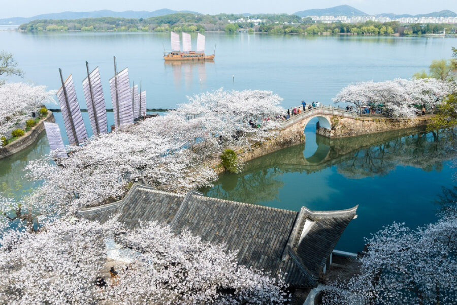 Hồ Thái Vô Tích - Tour Du Lịch Trung Quốc