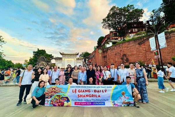 Tour Trung Quốc Lệ Giang Shangrila 5 Ngày